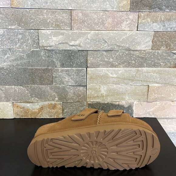 UGG Women's Goldenstar Hi Slide - Picture 7 of 7